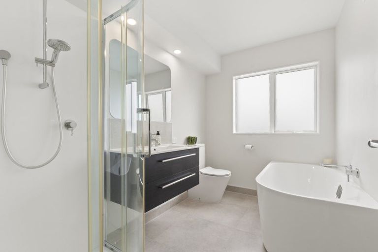 Photo of property in 28c Opaheke Road, Papakura, 2110