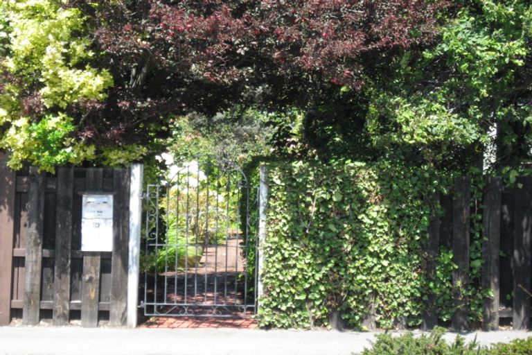 Photo of property in 13 Head Street, Sumner, Christchurch, 8081