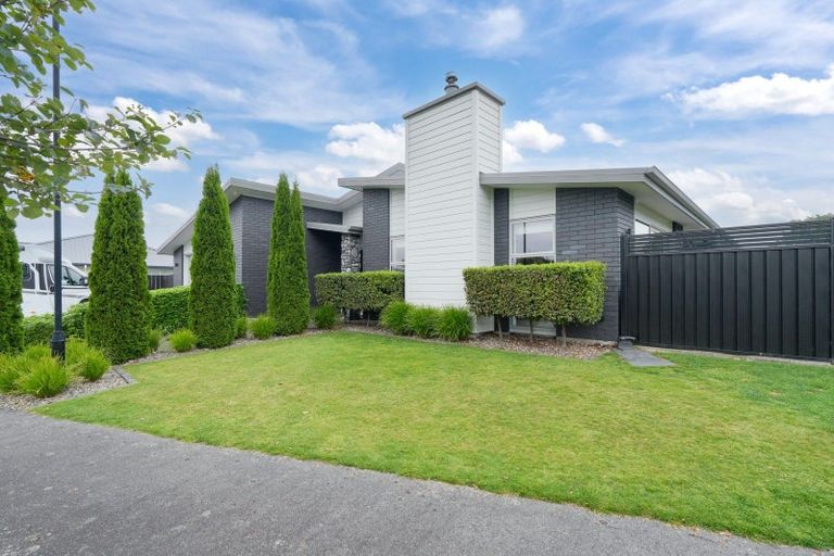 Photo of property in 50 Northside Drive, Waikiwi, Invercargill, 9810