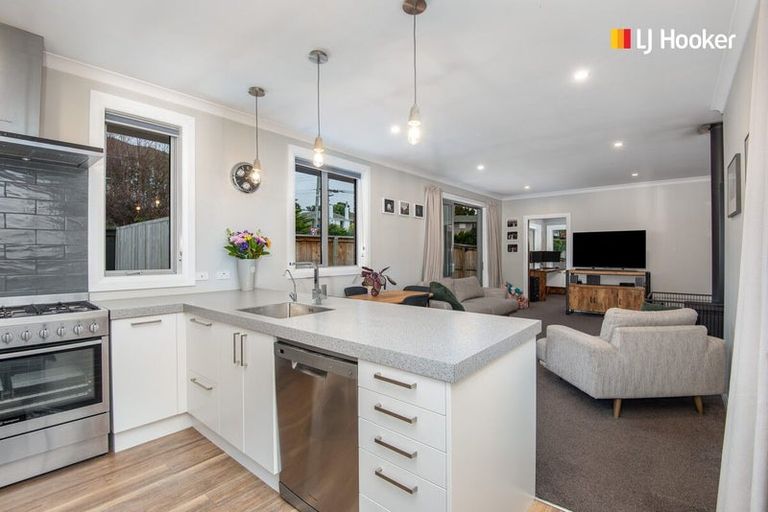 Photo of property in 55 Hawthorn Avenue, Mornington, Dunedin, 9011