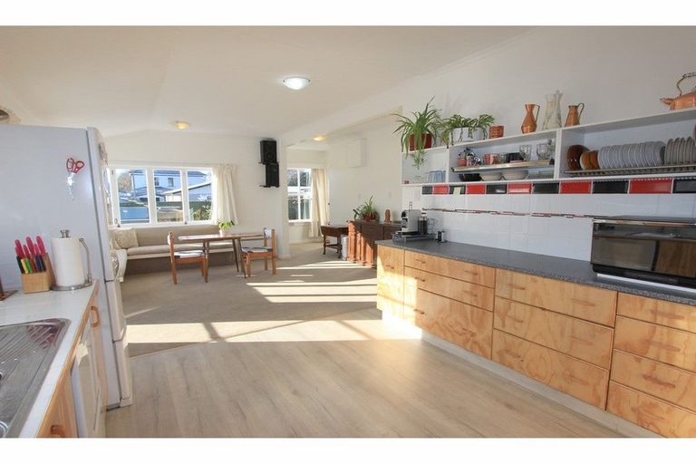 Photo of property in 1 Whitney Street, Blenheim, 7201