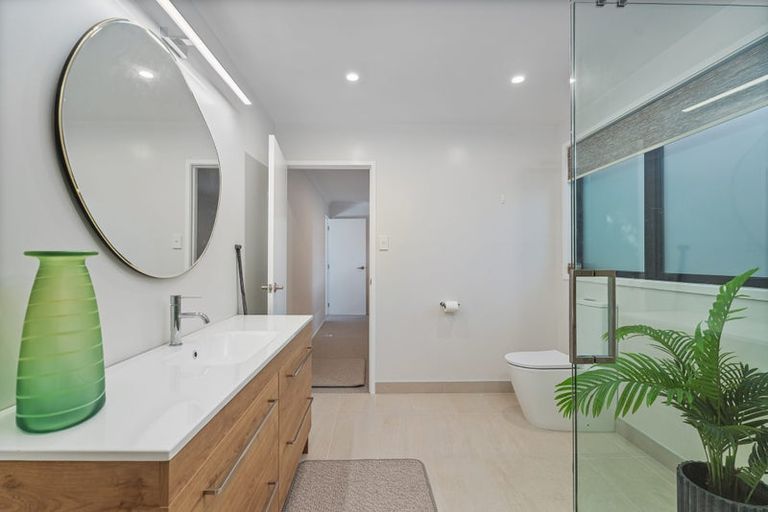 Photo of property in 79 Captain Cook Road, Cooks Beach, Whitianga, 3591