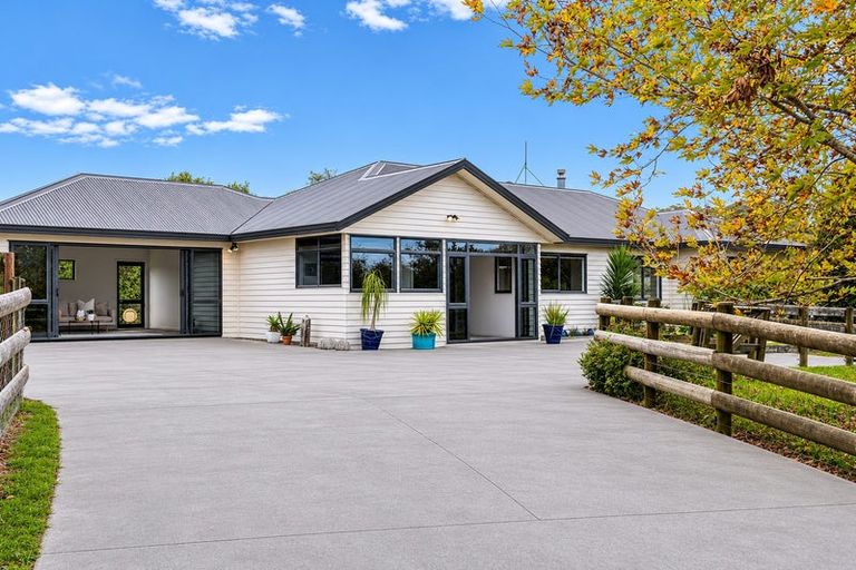 Photo of property in 103 Zanders Road, Helensville, Waimauku, 0882