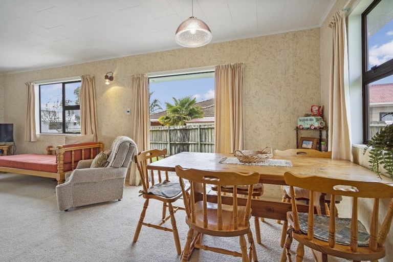 Photo of property in 105 Chartwell Avenue, Whangamata, 3620