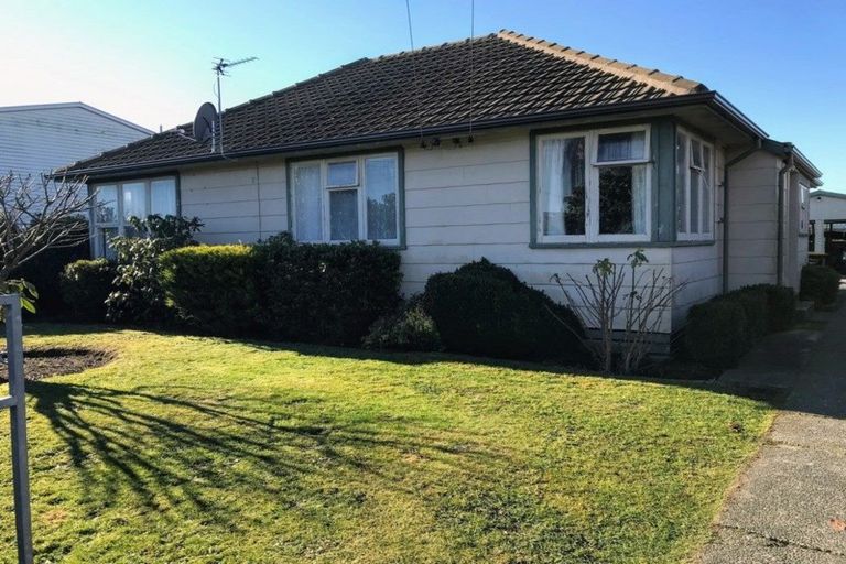 Photo of property in 47 Momorangi Crescent, Redwood, Christchurch, 8051