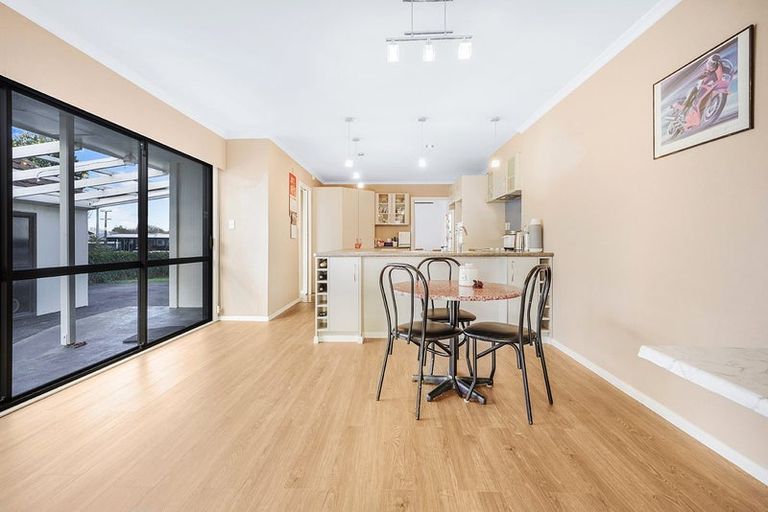 Photo of property in 13 Coronation Road, Morrinsville, 3300