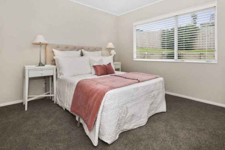 Photo of property in 37 Nicholas Road, Somerville, Auckland, 2014