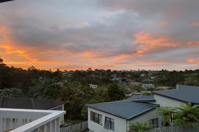 Photo of property in 147a Browns Bay Road, Browns Bay, Auckland, 0630