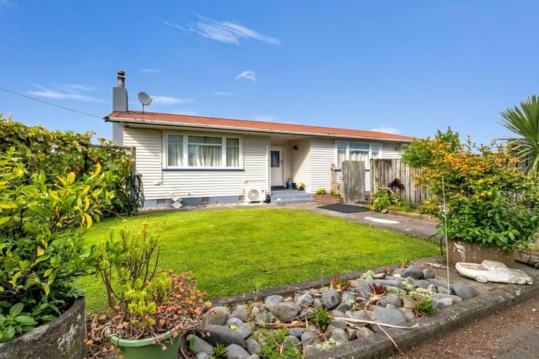 Photo of property in 11 Otore Street, Marton, 4710