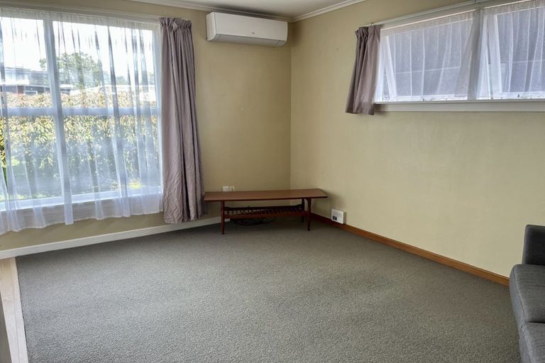 Photo of property in 66 Barrett Street, Westown, New Plymouth, 4310