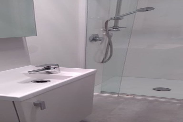 Photo of property in 662 Beach Road, Browns Bay, Auckland, 0630