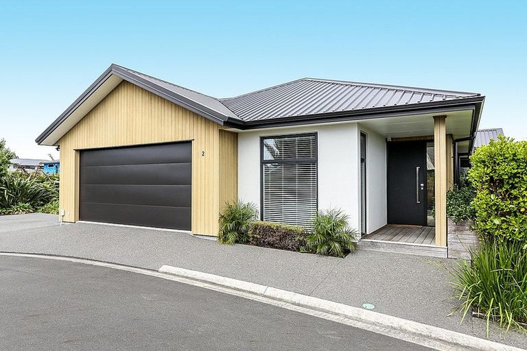Photo of property in 2/31 Links Drive, Waiwhakaiho, New Plymouth, 4312