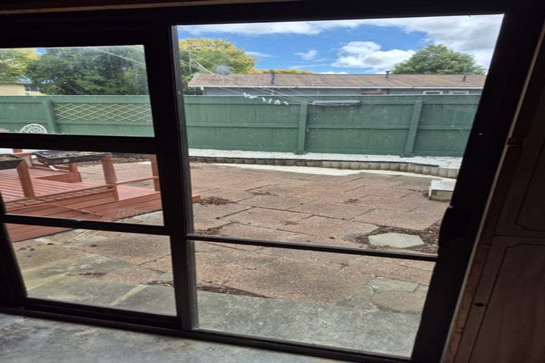 Photo of property in 17a Cecil Place, Cloverlea, Palmerston North, 4412