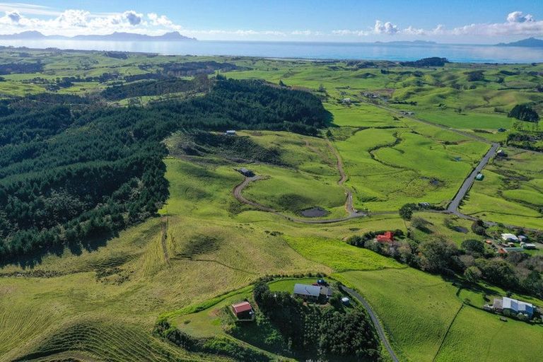 Photo of property in 495 Glenmohr Road, Waipu, 0582