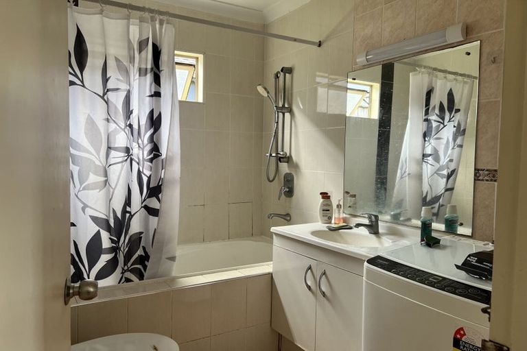 Photo of property in 32 Killybegs Drive, Pinehill, Auckland, 0632