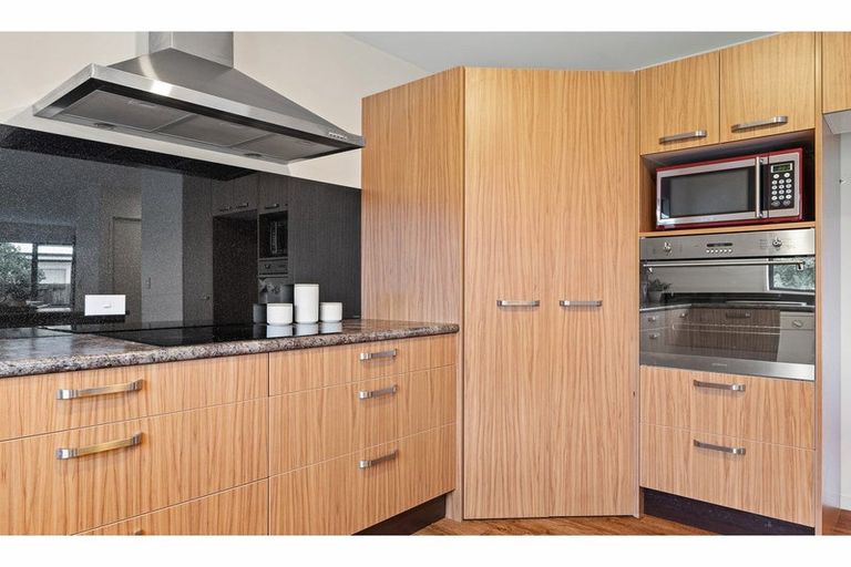 Photo of property in 107 Saint Johns Street, Woolston, Christchurch, 8062