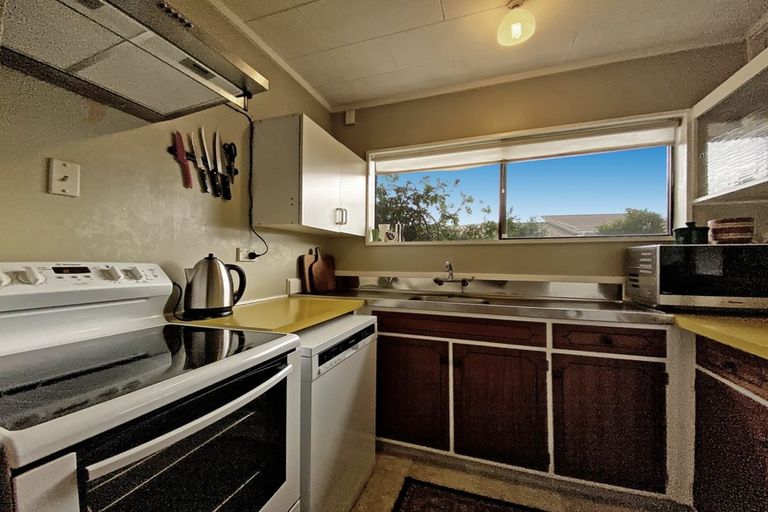 Photo of property in 16a Carter Drive, Pomare, Rotorua, 3015