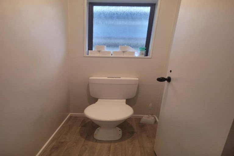 Photo of property in 1a Island View Road, Western Heights, Rotorua, 3015