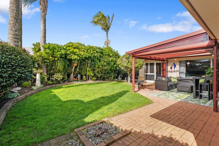 Photo of property in 7 Nypa Way, Somerville, Auckland, 2014