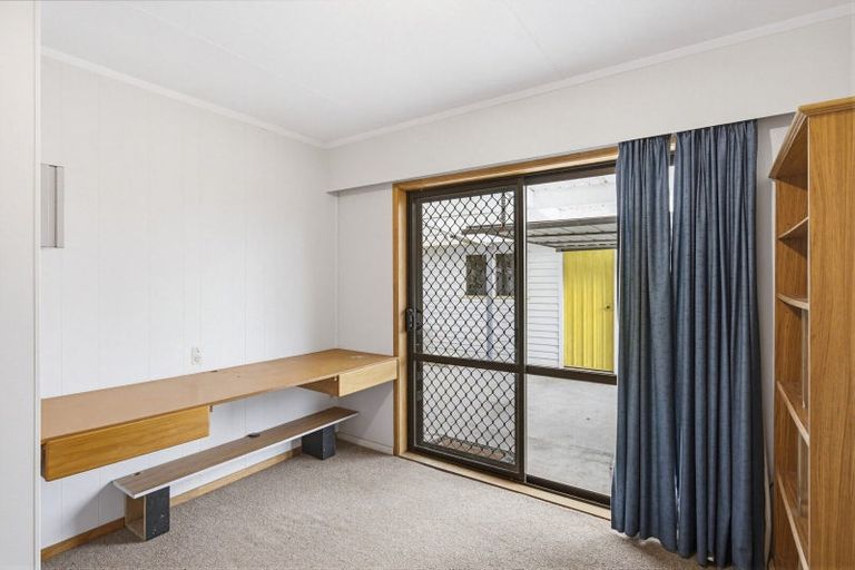 Photo of property in 94 Kennedy Drive, Levin, 5510
