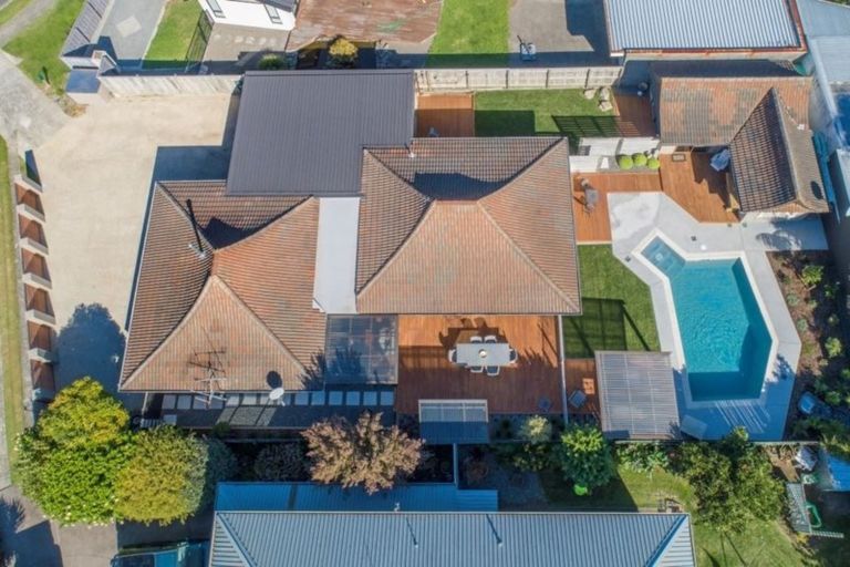 Photo of property in 19 Ridge Street, Otumoetai, Tauranga, 3110