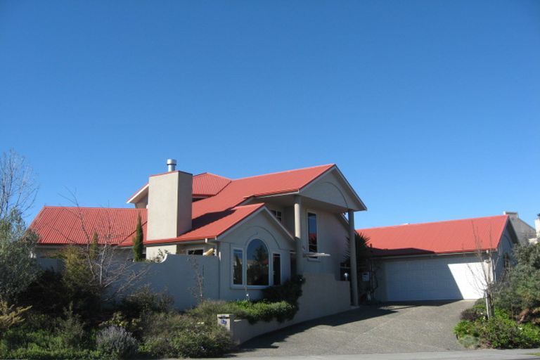 Photo of property in 47 Hikanui Drive, Havelock North, 4130