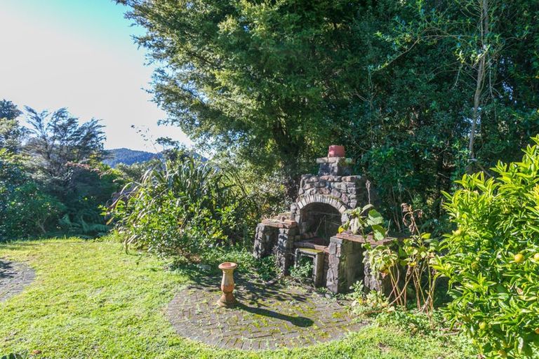 Photo of property in 13 Mahakirau Road, Manaia, Coromandel, 3581