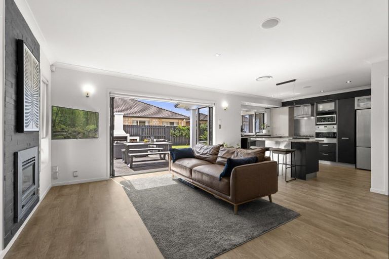 Photo of property in 10 Koro Mews, Papamoa Beach, Papamoa, 3118