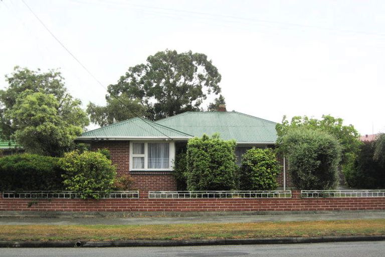 Photo of property in 173 Gayhurst Road, Dallington, Christchurch, 8061