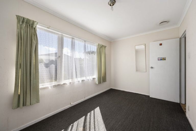 Photo of property in 1/25 Aparima Avenue, Miramar, Wellington, 6022