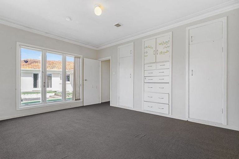 Photo of property in 42 Willis Road, Papakura, 2110