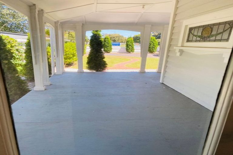 Photo of property in 67 Beach Road, Pahurehure, Papakura, 2113