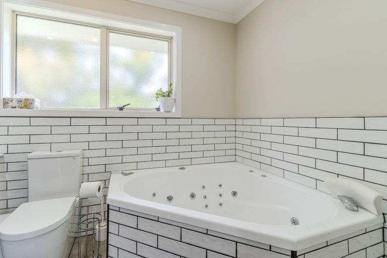 Photo of property in 236 Main Road, Waikouaiti, 9510