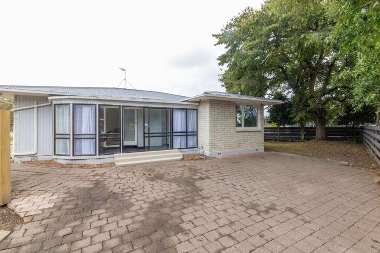 Photo of property in 95 Ruamahanga Crescent, Terrace End, Palmerston North, 4410