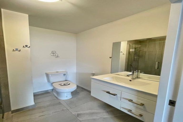 Photo of property in 5/40 Brockworth Place, Riccarton, Christchurch, 8011