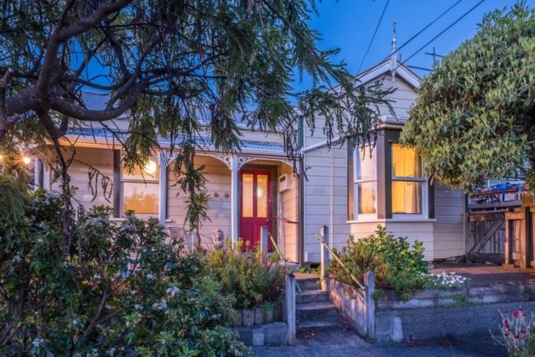 Photo of property in 97 Elizabeth Street, Mount Victoria, Wellington, 6011