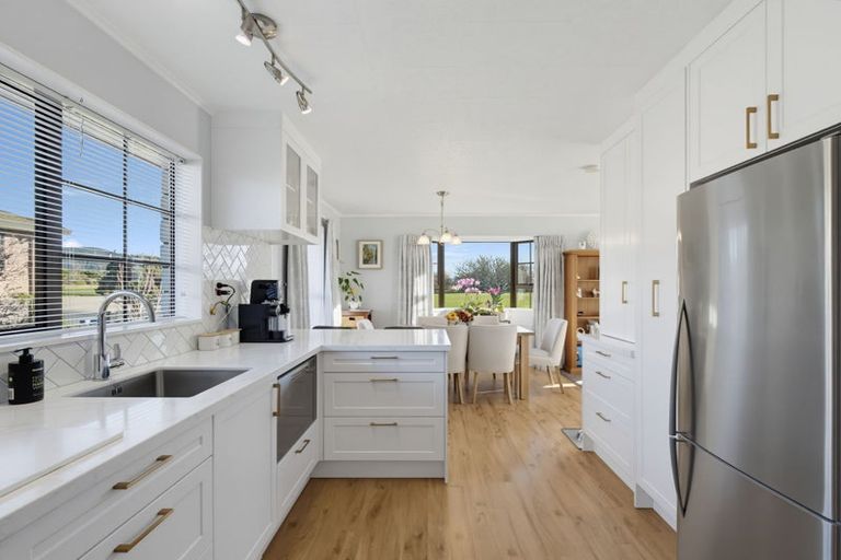 Photo of property in 17 West Avenue, Richmond, 7020