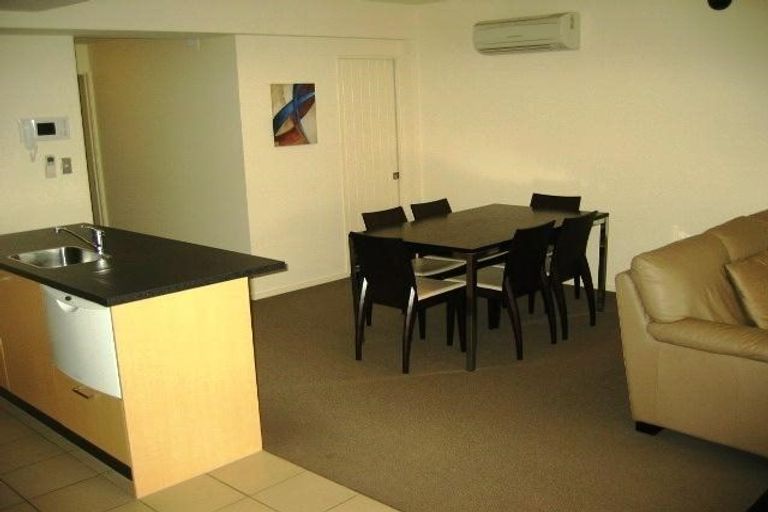 Photo of property in Madison Apartments, 28/400 Durham Street North, Christchurch Central, Christchurch, 8013