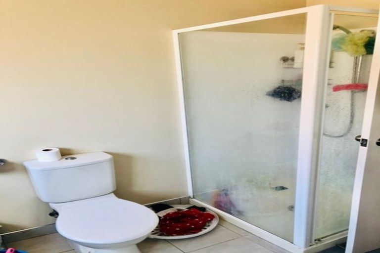 Photo of property in 9 Kalmore Place, Flat Bush, Auckland, 2016