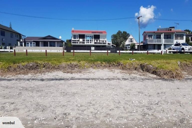 Photo of property in 611 Beach Road, Whangamata, 3620