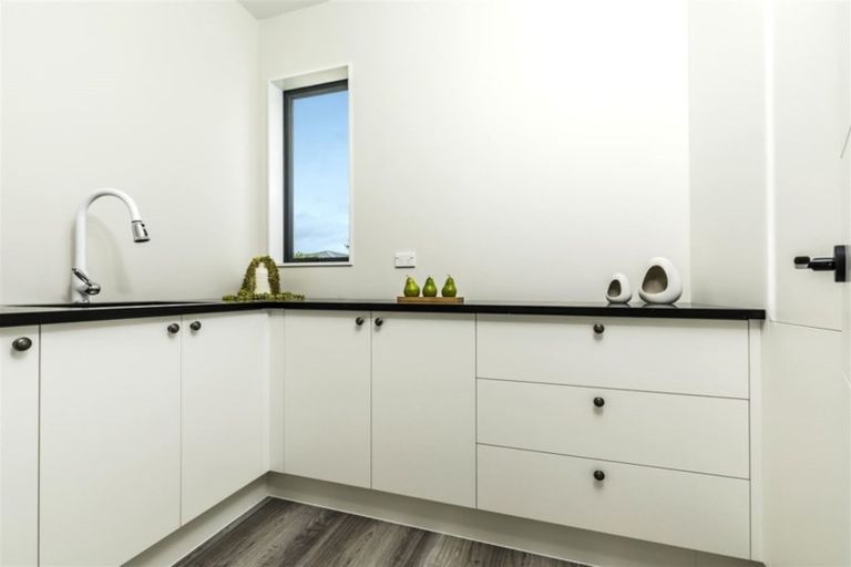 Photo of property in 73 Tapu Road, Huapai, Kumeu, 0810