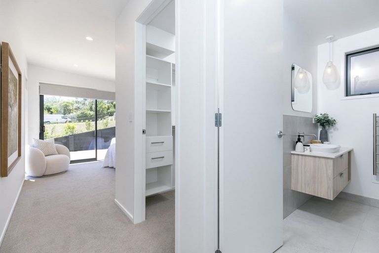 Photo of property in 5 Rangitahi Road, Raglan, 3225