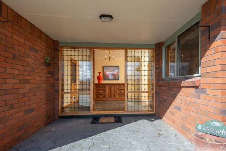 Photo of property in 4a Chatham Street, Waihola, Milton, 9073