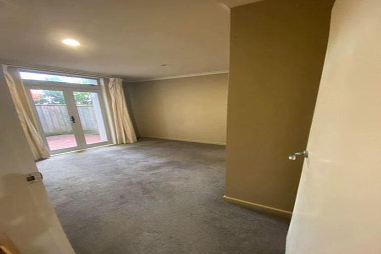 Photo of property in Marrakech Cafe, 28/305 Evans Bay Parade, Hataitai, Wellington, 6021