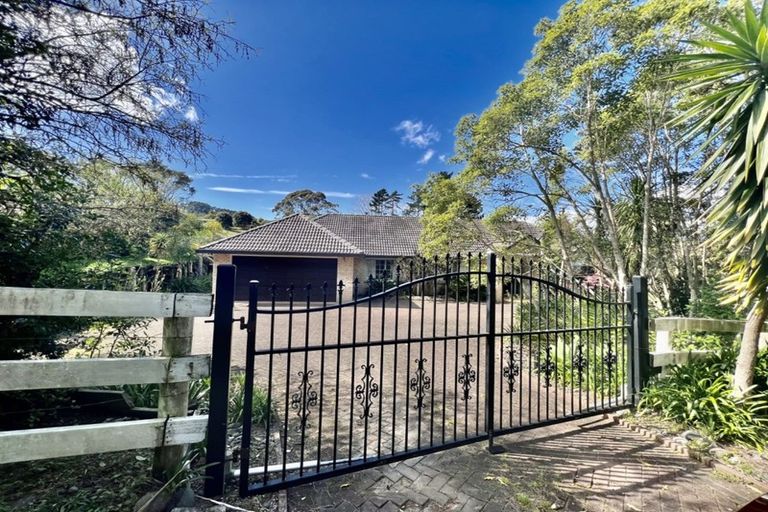 Photo of property in 21 Polo Prince Drive, Totara Park, Manurewa, 2576