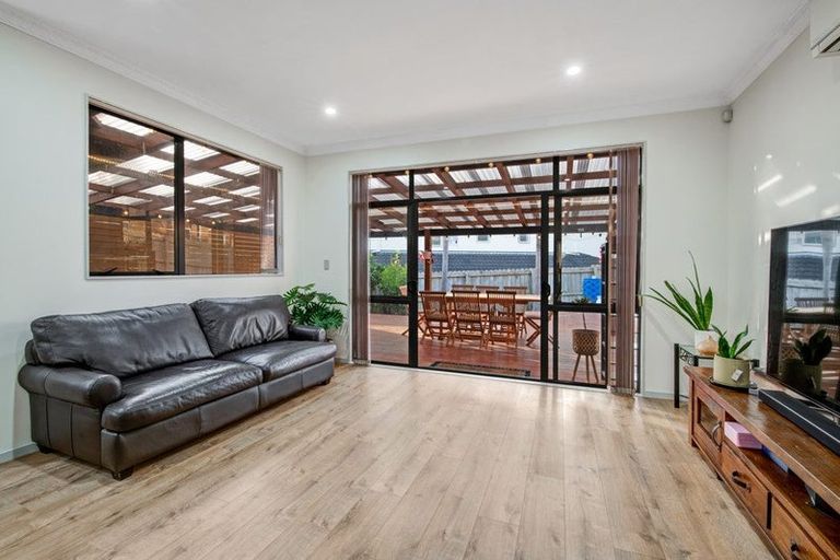 Photo of property in 21 Mahoney Drive, Albany, Auckland, 0632