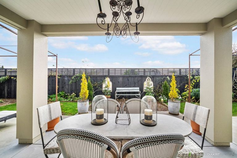 Photo of property in 52a Cologne Street, Martinborough, 5711