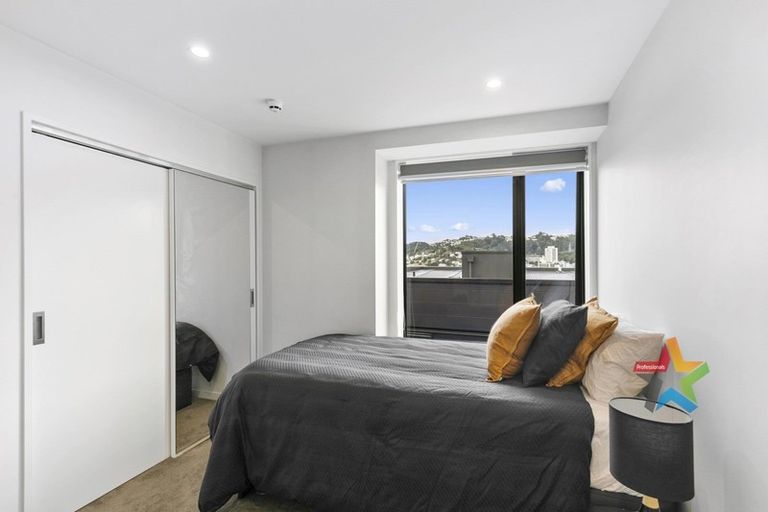 Photo of property in Vsp Nothern Tower, 1202/166 Victoria Street, Te Aro, Wellington, 6011