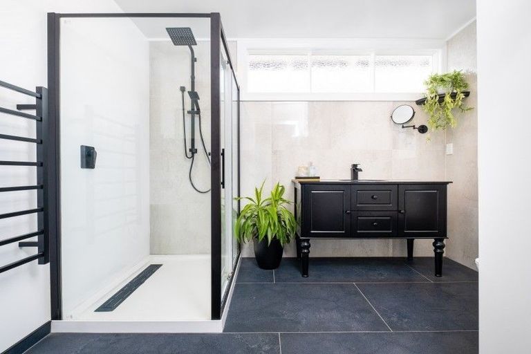 Photo of property in 44 Simla Terrace, Hospital Hill, Napier, 4110