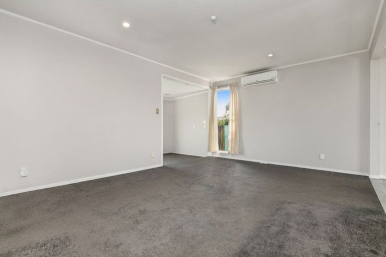 Photo of property in 192 Wordsworth Road, Manurewa, Auckland, 2102